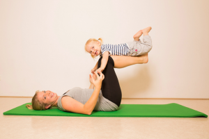 Permalink auf:MamaWORKOUT mit Baby